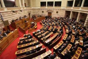 Ερώτηση στη Βουλή για τις μετατάξεις εκπαιδευτικών, κάτοχοι δεύτερου πτυχίου